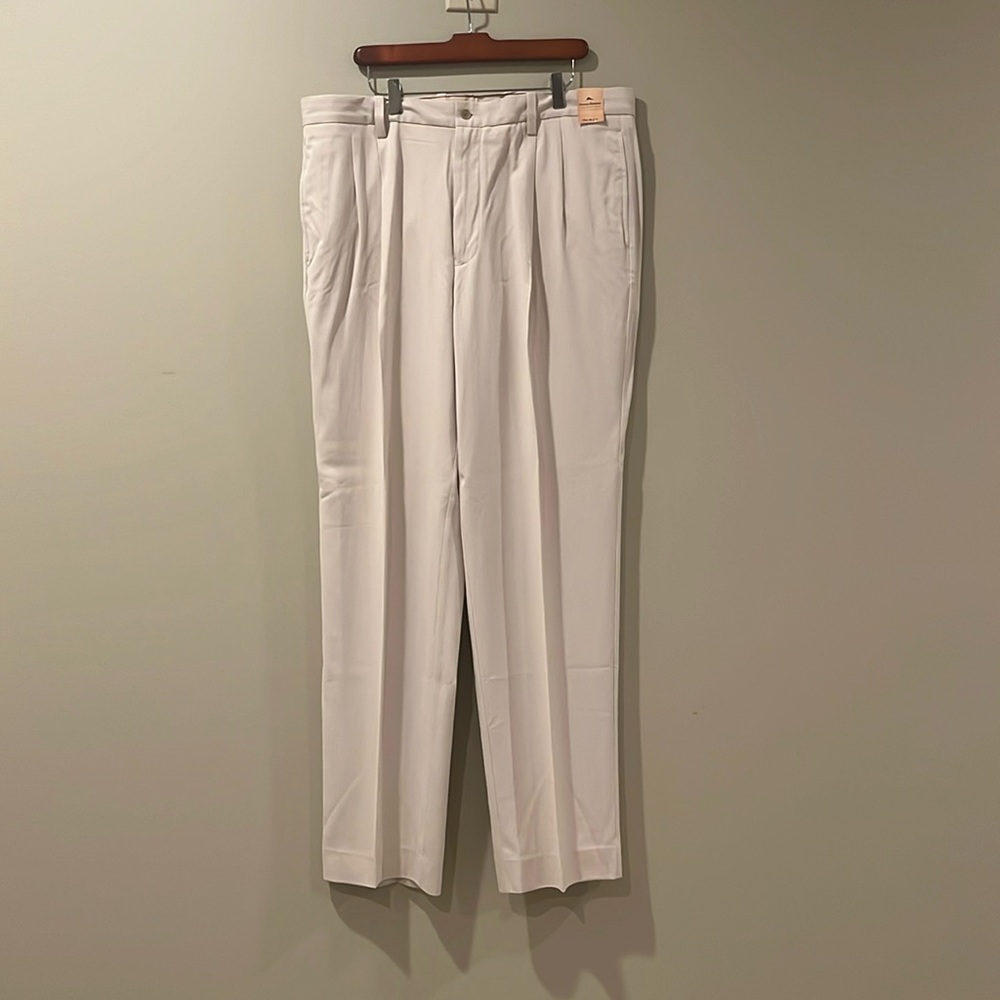NWT Tommy Bahama Men's Pants 38 x 34 Grayston T1513 Beige Silk Rayon